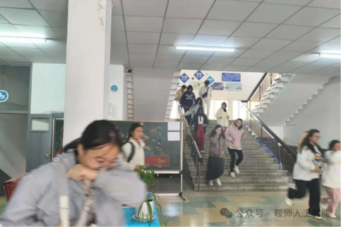 一竞技官网